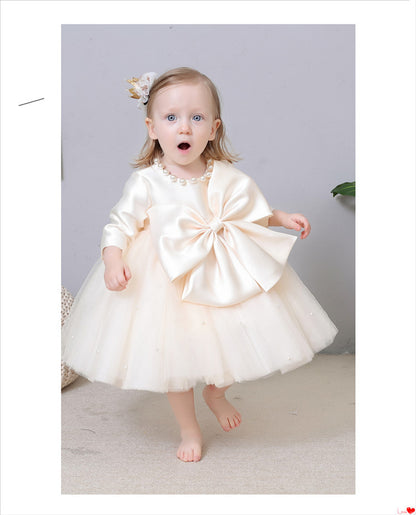 Vestido de fiesta infantil con perlas y lazo