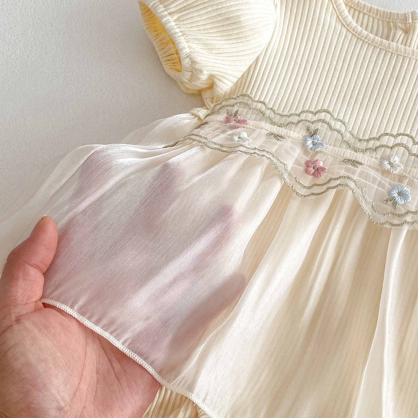 Girls' Bodysuit with Flowers and Tulle