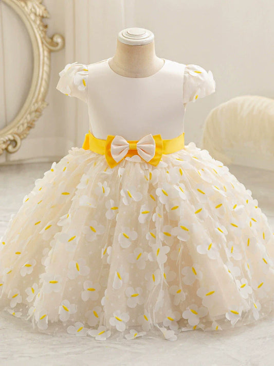 Vestido infantil de flores amarillas 