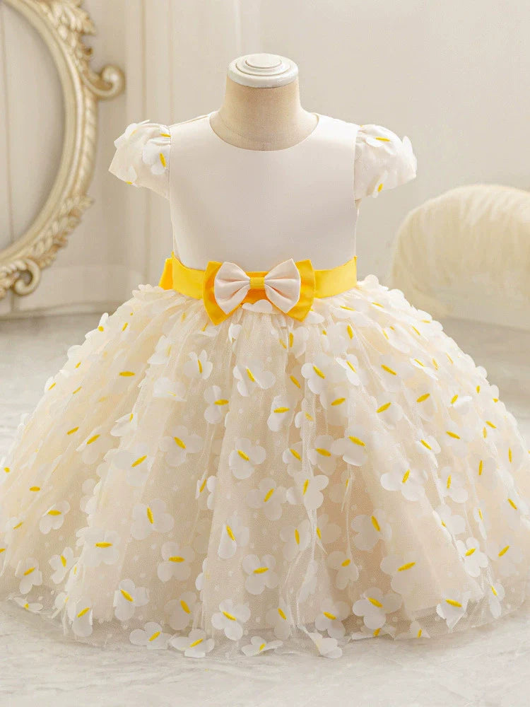 Vestido infantil de flores amarillas 