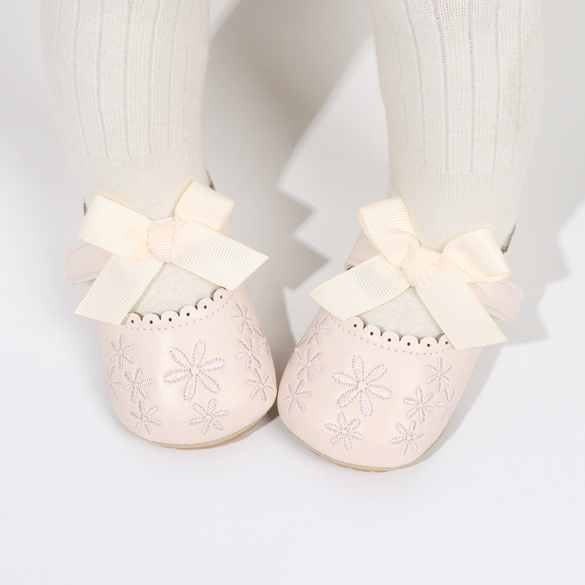 Children's Shoes with Flowers and Bow