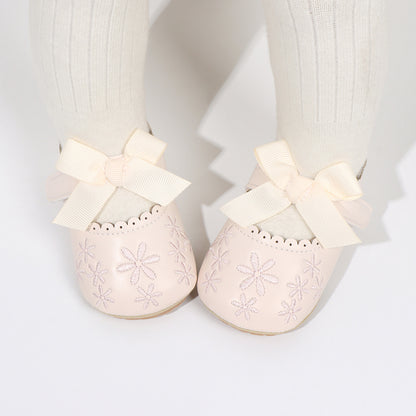 Children's Shoes with Flowers and Bow