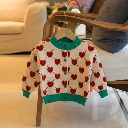 Botones de chaqueta para mujer y niño con corazones pequeños 