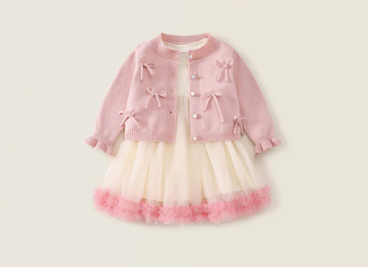 Vestido de tul + cárdigan con lazo 