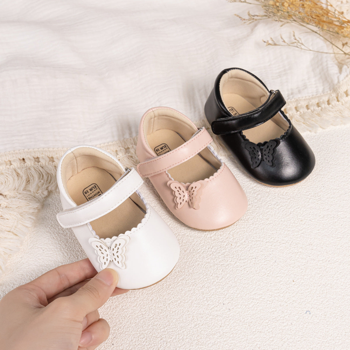 Women's Velcro Butterfly Shoe