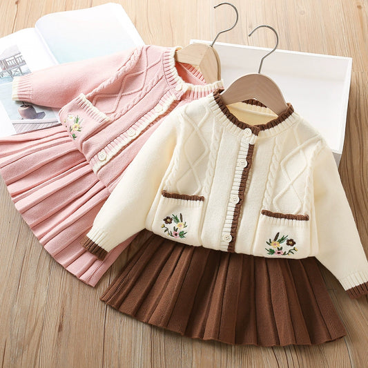 Mussi Girls' Knitted Outfit with Small Flowers