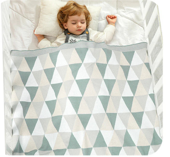 Children's Blanket with Geometric Print