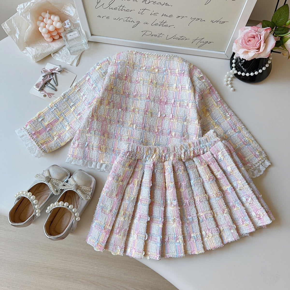 Girls' Pleated Button Set