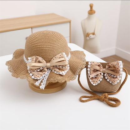 Sombrero infantil con lazo de flores 