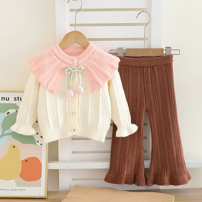Children's Knitted Set with Bow and Flower