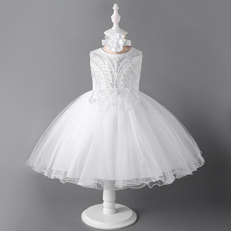 Vestido infantil con flores brillantes 