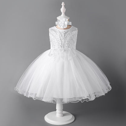 Vestido infantil con flores brillantes 
