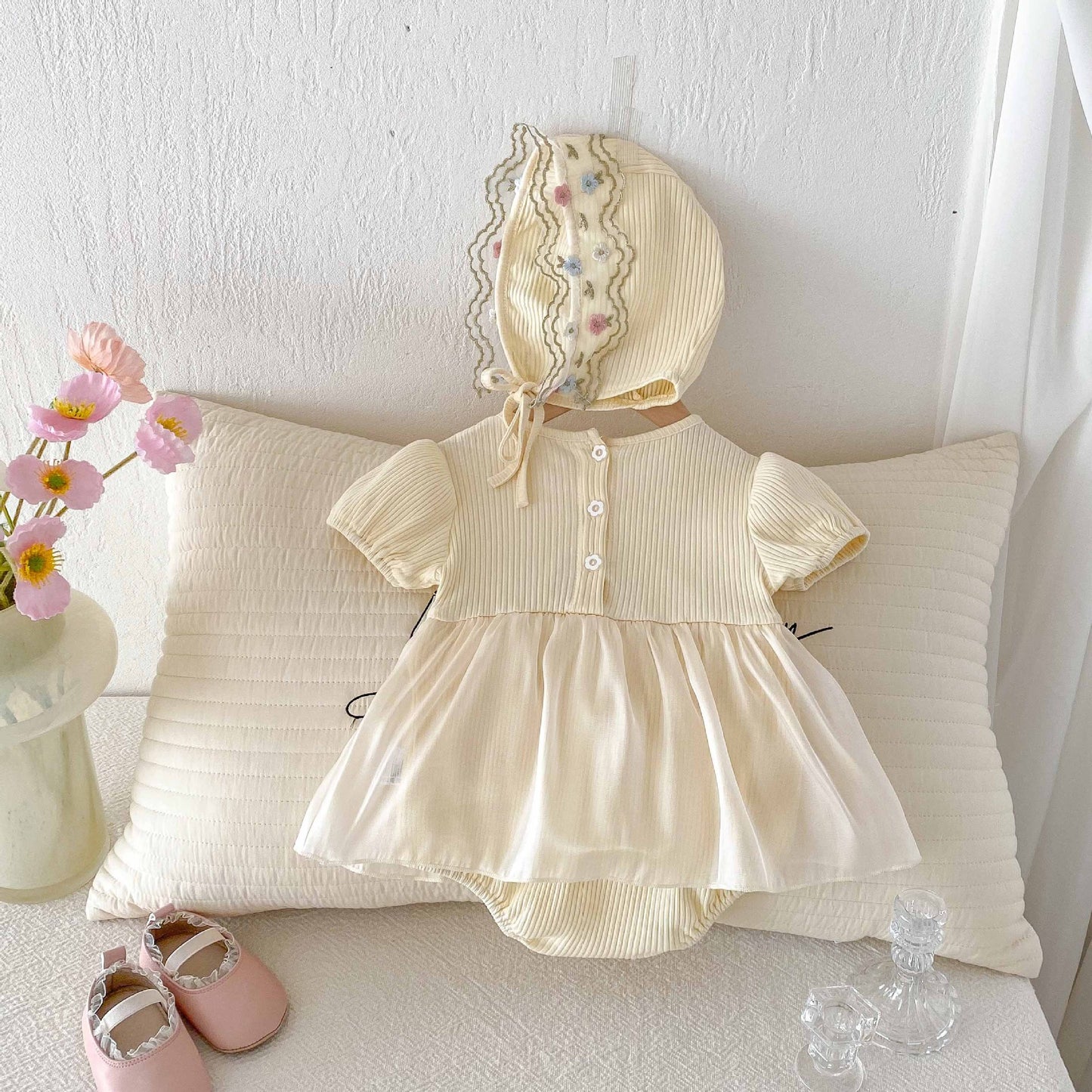 Girls' Bodysuit with Flowers and Tulle