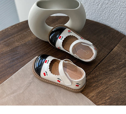 Zapato infantil para niña Cerejinhas 