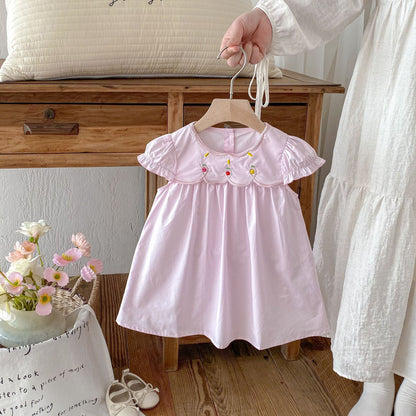 Children's Dress with Little Flowers and Ruffled Sleeves