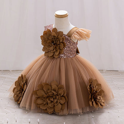 Vestido de fiesta infantil con flores 