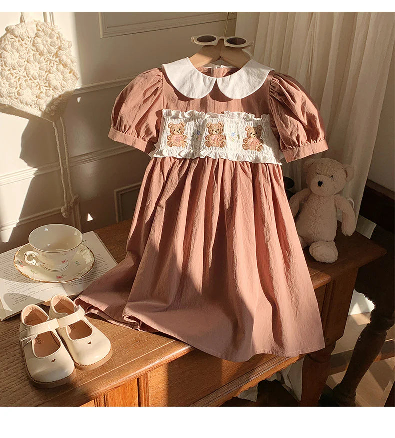 Vestido infantil marrón con ositos de peluche 