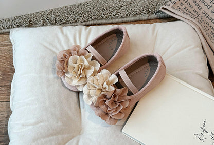 Zapatillas deportivas para niños con flores 