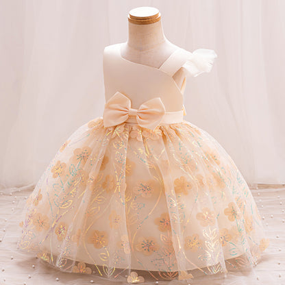 فستان حفلات للأطفال مع زهور وقوس 