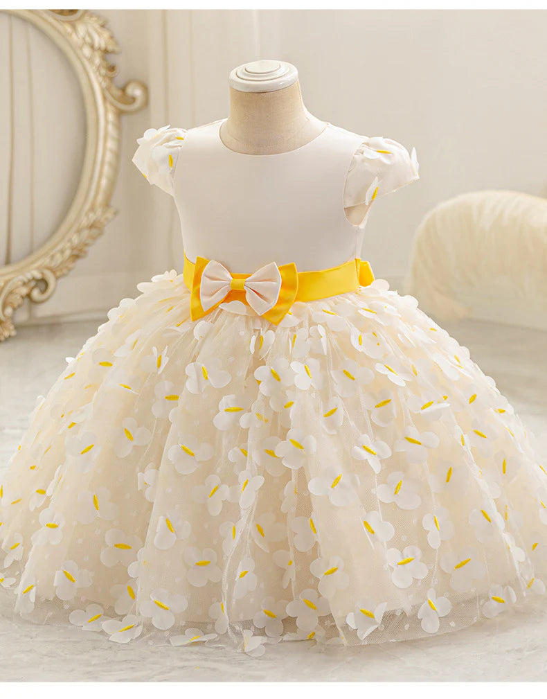 Vestido infantil de flores amarillas 