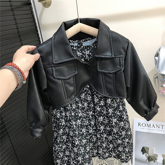 Conjunto de niña con estampado floral y polipiel 