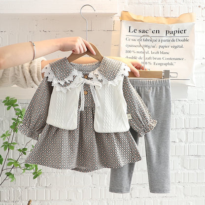 Conjunto infantil de 3 piezas con estampado vintage
