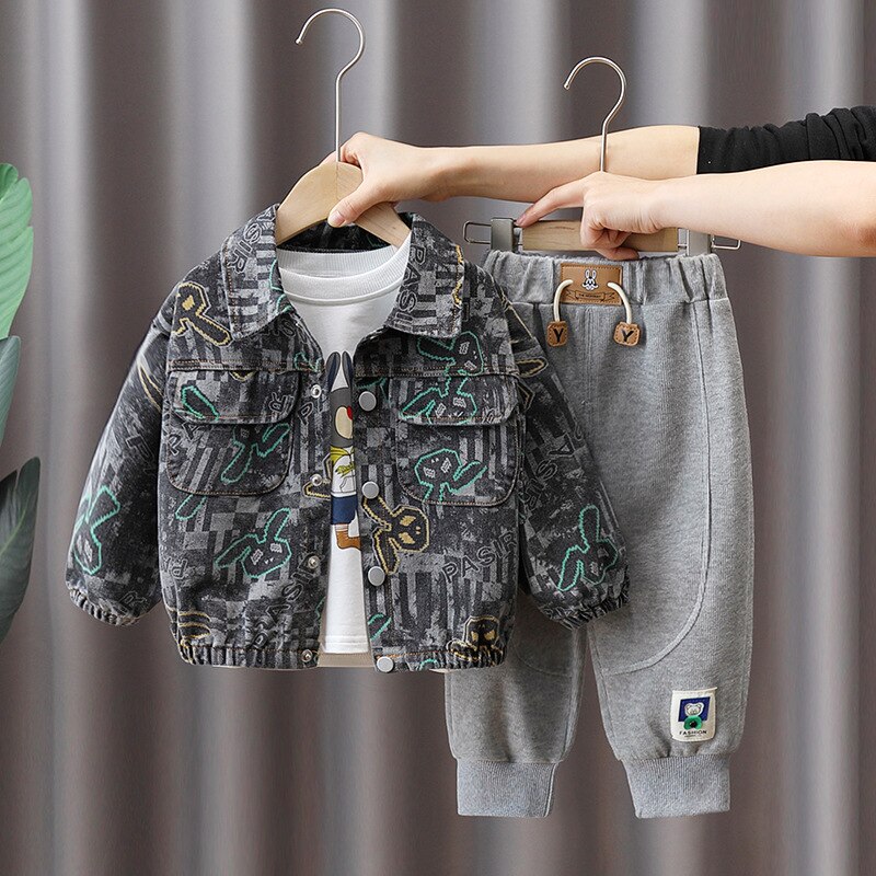 Conjunto infantil de 3 piezas con chaqueta para niño