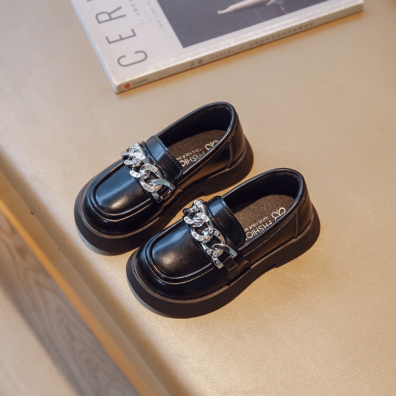 Zapato infantil con cadena Veriz 