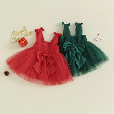 Vestido infantil navideño de tul y lazo