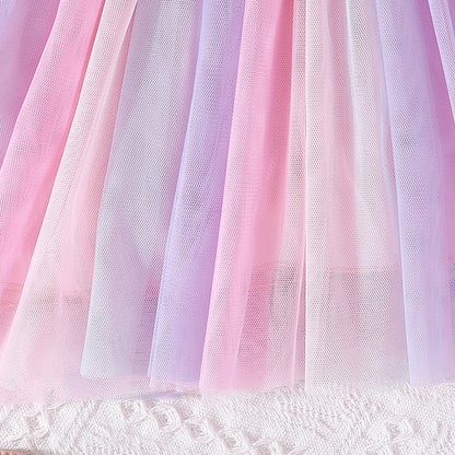 Vestido infantil con lazo y falda colorida