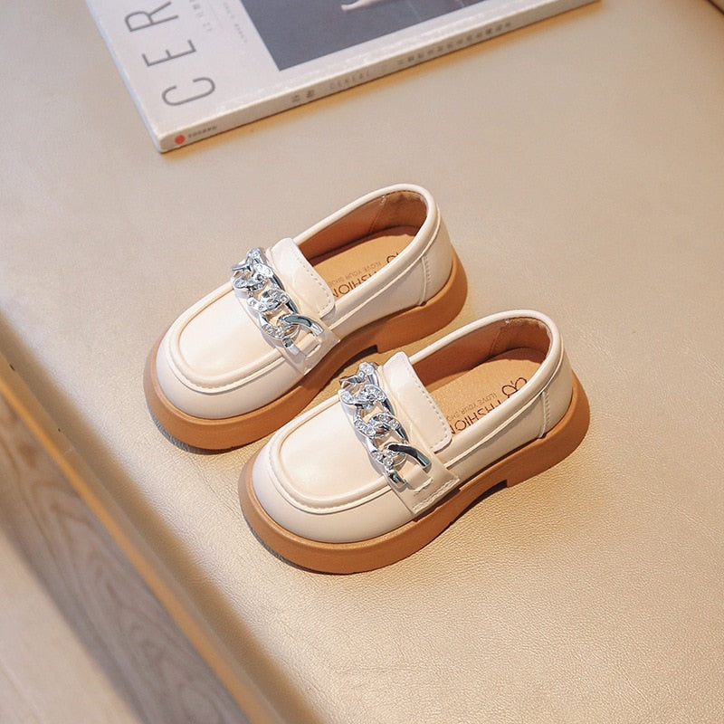 Zapato infantil con cadena Veriz 