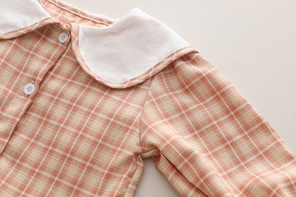 Vestido infantil con chaleco y bolso de osito