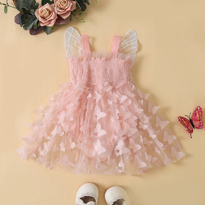 Vestido de mariposa con alas