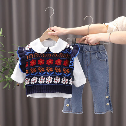 Conjunto infantil de mujer con chaleco floreado