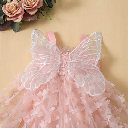 Vestido de mariposa con alas