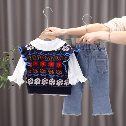 Conjunto infantil de mujer con chaleco floreado
