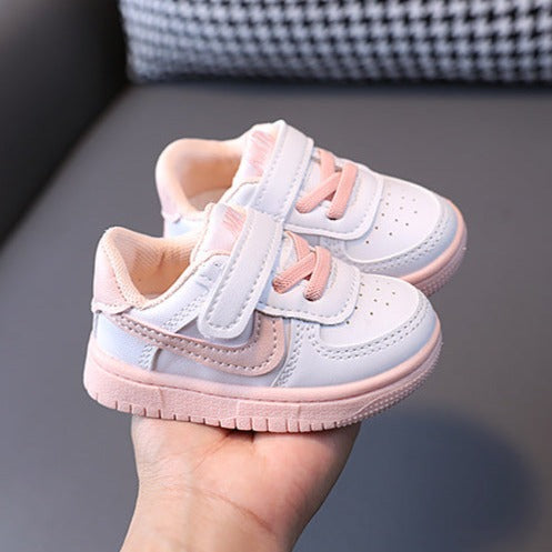 Zapatillas NK rosas para niños 