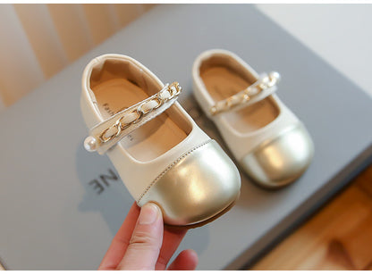 Zapato infantil con metalizado 
