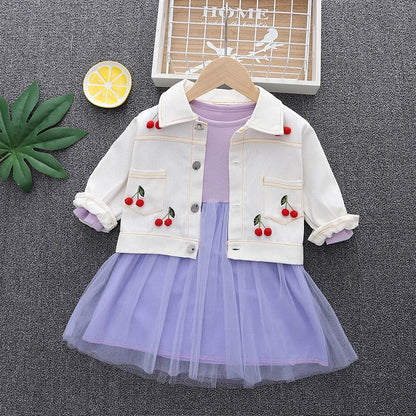 Vestido de tul + chaqueta de cerezas 