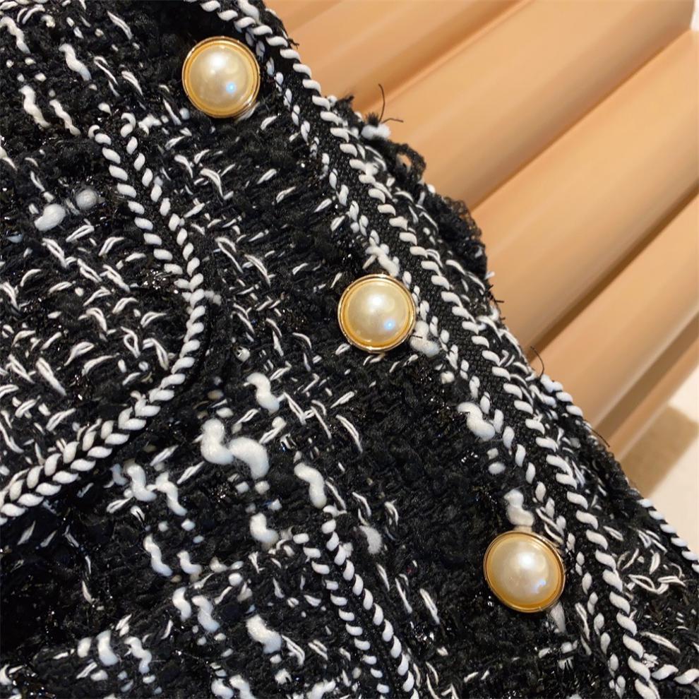 Conjunto infantil de tweed con botones pequeños 