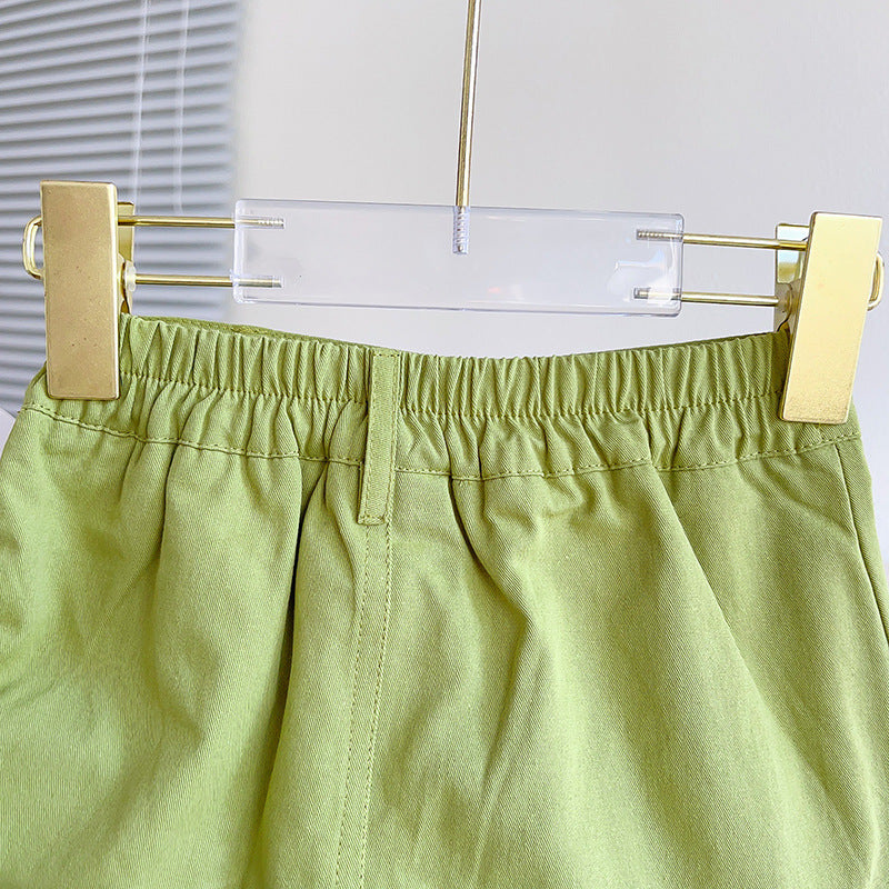 مجموعة الأطفال ذات الخطوط الخضراء