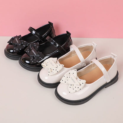 Barniz de moda para zapatos de mujer y niños 