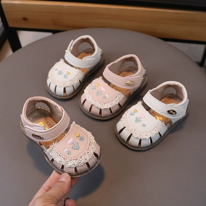 Little Girls' Sandals with Embroidered Flowers