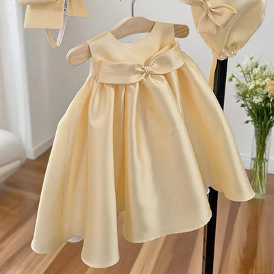 Vestido de fiesta infantil con lazo 