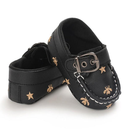 Zapatos con hebilla 