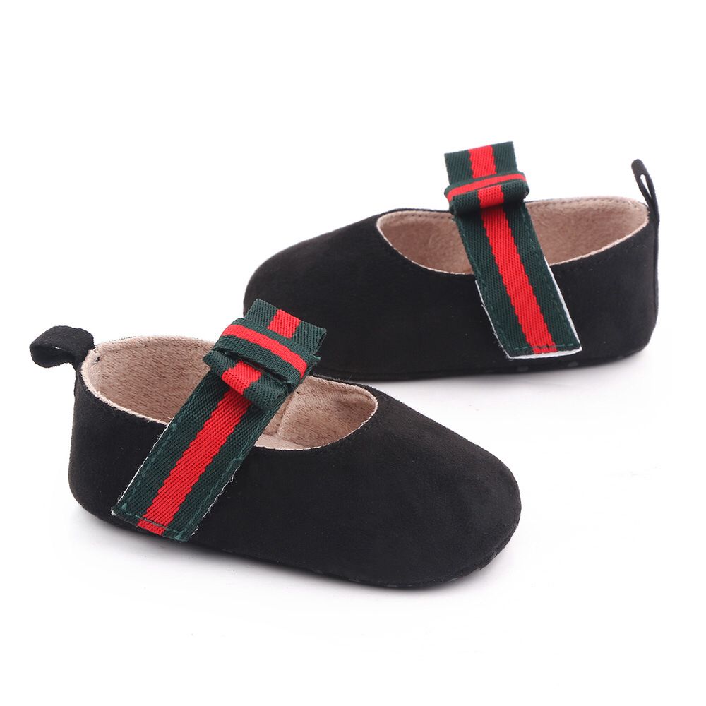 Zapatos con lazo