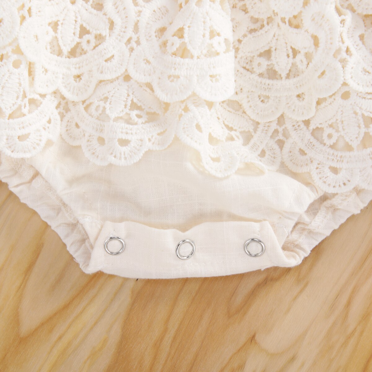Body infantil con falda de encaje