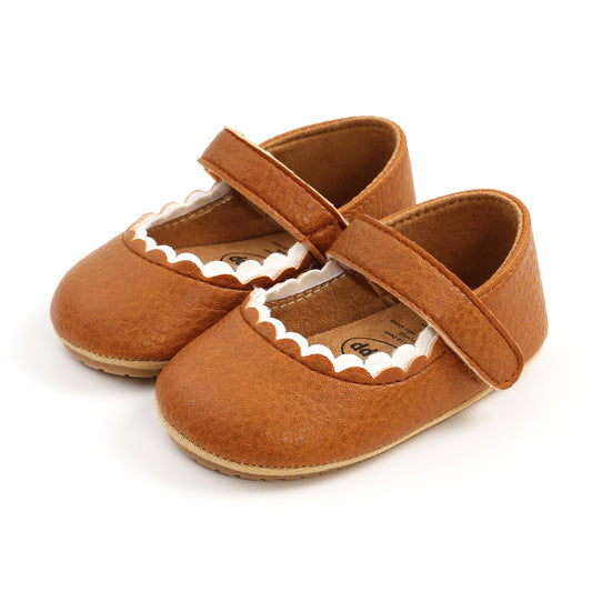 Zapatos básicos para niña