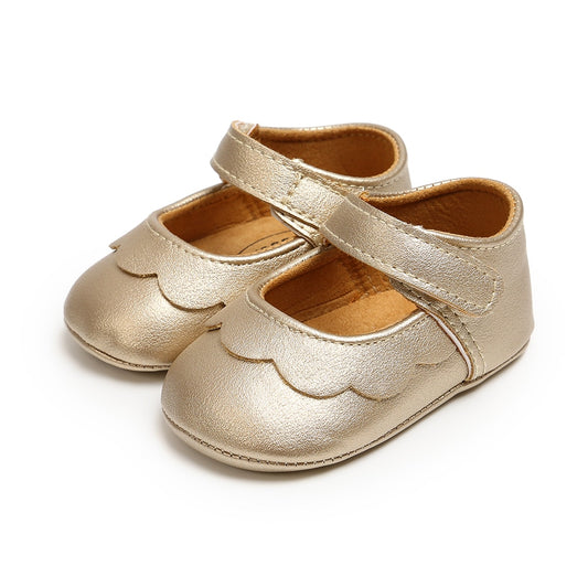 Zapato básico bebé niña con detalles