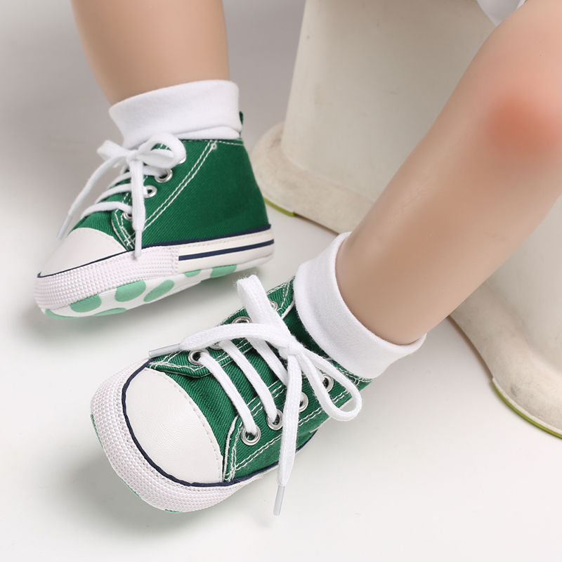Tenis de colores estrella para bebés y niños pequeños
